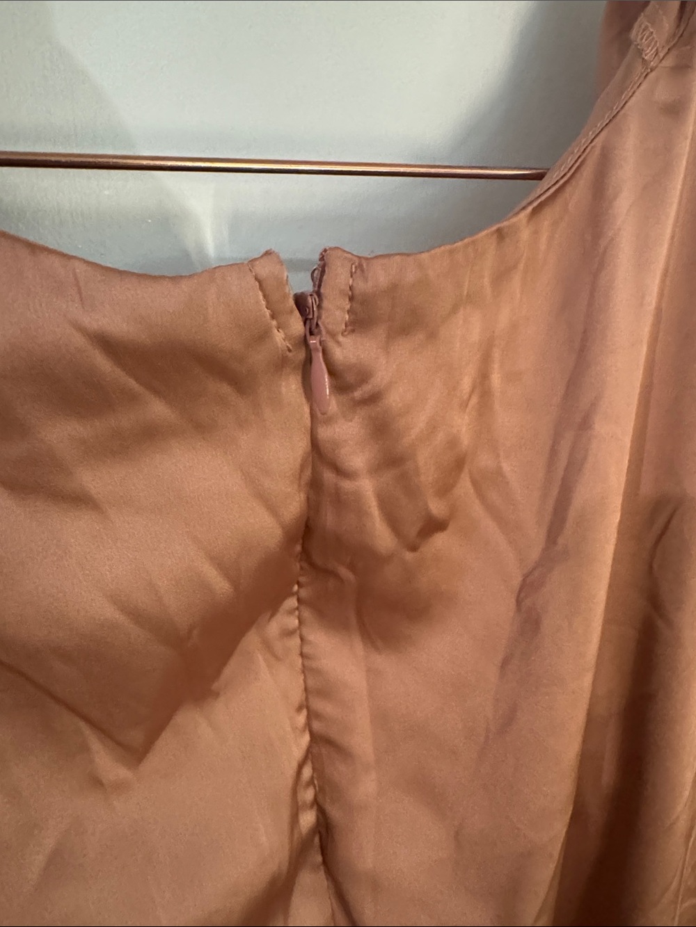 Fashion Nova Anabelle Mauve Satin Cape Mini Dress – Size Large - Picture 5 of 6
